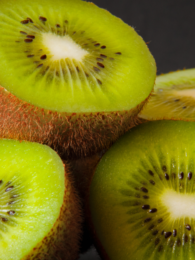 5 COMPELLING HEALTH BENEFITS OF KIWI YOU CAN’T IGNORE